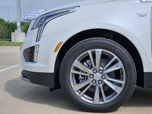 New 2026 Cadillac XT5 Premium Luxury AWD/4WD image 11