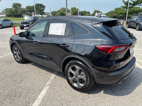 Used 2025 Ford Escape ST-Line FWD image 21