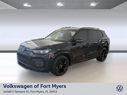 Used 2025 Volkswagen Tiguan SE R-Line