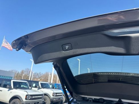 Used 2024 Ford Edge SEL w/ Convenience Package image 13