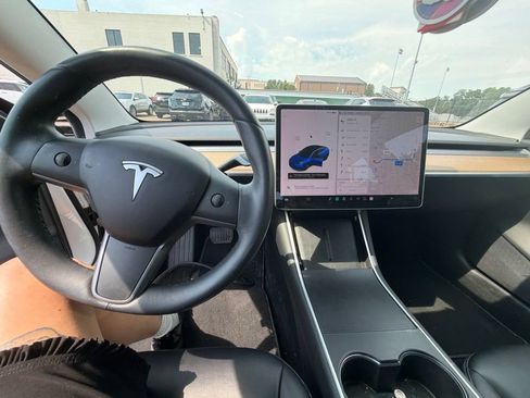 Used 2019 Tesla Model 3 Long Range AWD/4WD image 10
