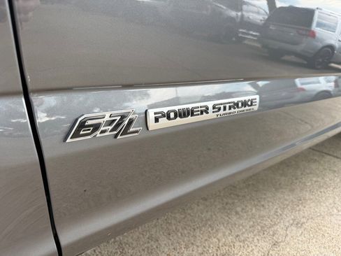 Used 2022 Ford F350 Platinum AWD/4WD image 12