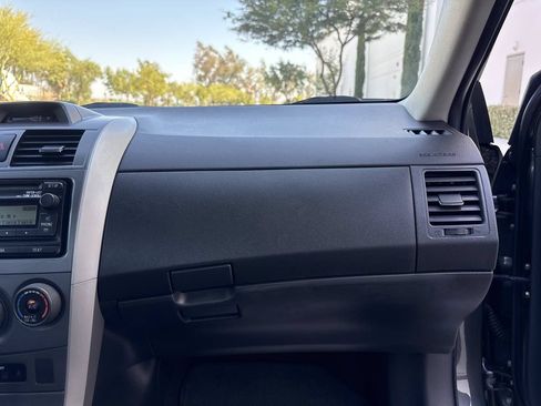 Used 2012 Toyota Corolla S FWD image 17