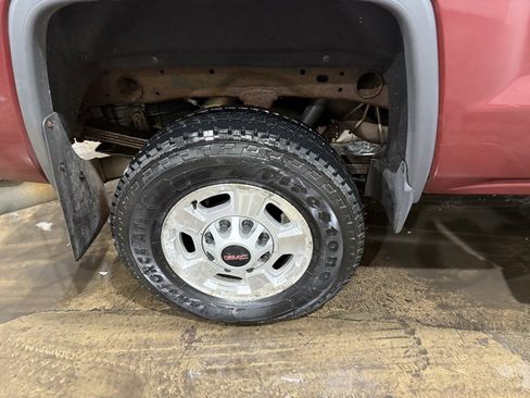 Used 2015 GMC Sierra 2500 SLE w/ Snow Plow Prep Package image 51