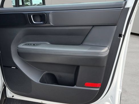 Certified 2024 Hyundai Santa Fe Calligraphy FWD image 33