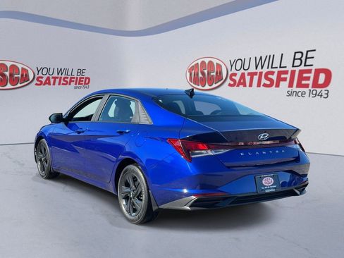 Certified 2023 Hyundai Elantra SEL image 6