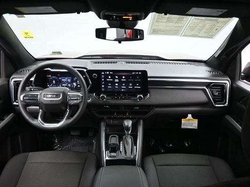 Used 2024 GMC Canyon Elevation image 28