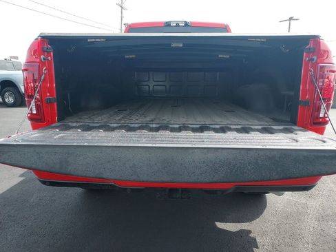 New 2026 RAM 2500 Laramie AWD/4WD image 30