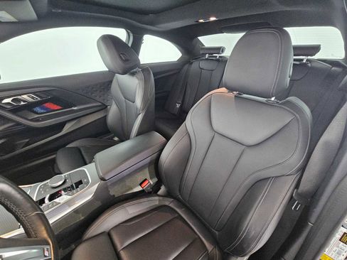 Used 2023 BMW 230i Coupe w/ M Sport Package RWD image 17