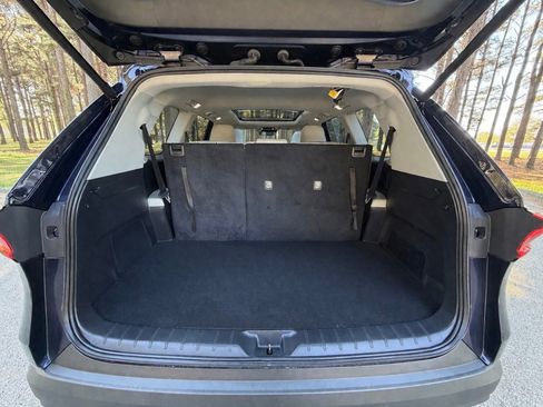 Used 2024 Toyota Grand Highlander AWD image 17