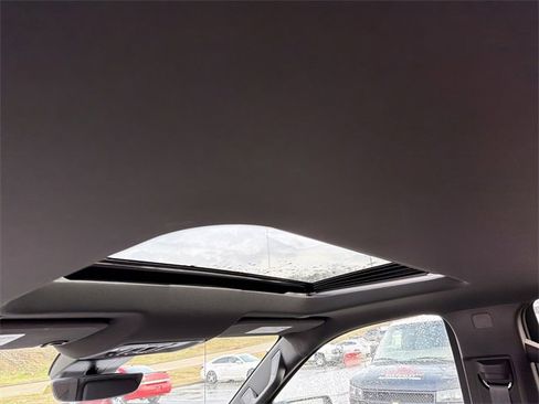 Used 2025 Chevrolet Silverado 1500 ZR2 w/ Technology Package image 12