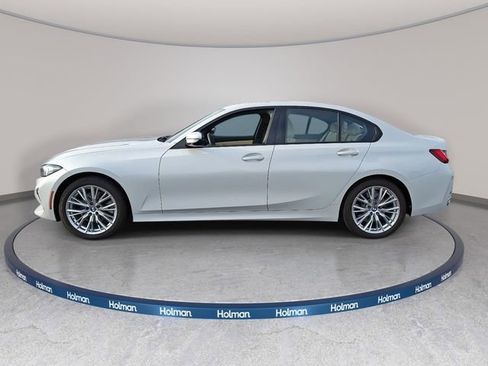 Used 2023 BMW 330i xDrive 330i xDrive w/ Premium Package image 8