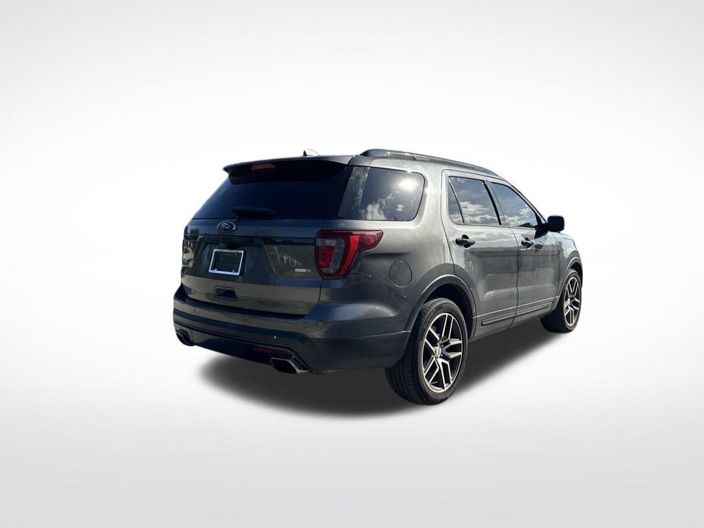 Used 2016 Ford Explorer Sport w/ Equipment Group 401A AWD/4WD image 5