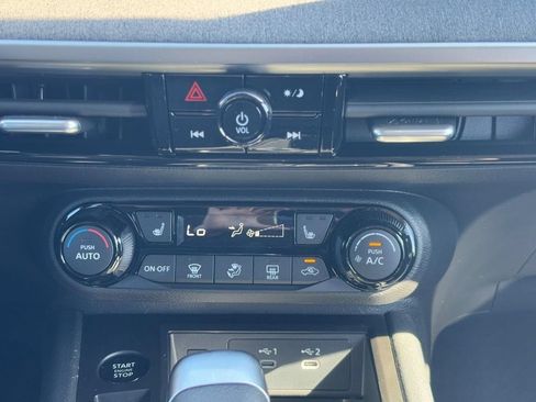 Used 2026 Nissan Kicks SV w/ Cold Weather Package AWD/4WD image 9