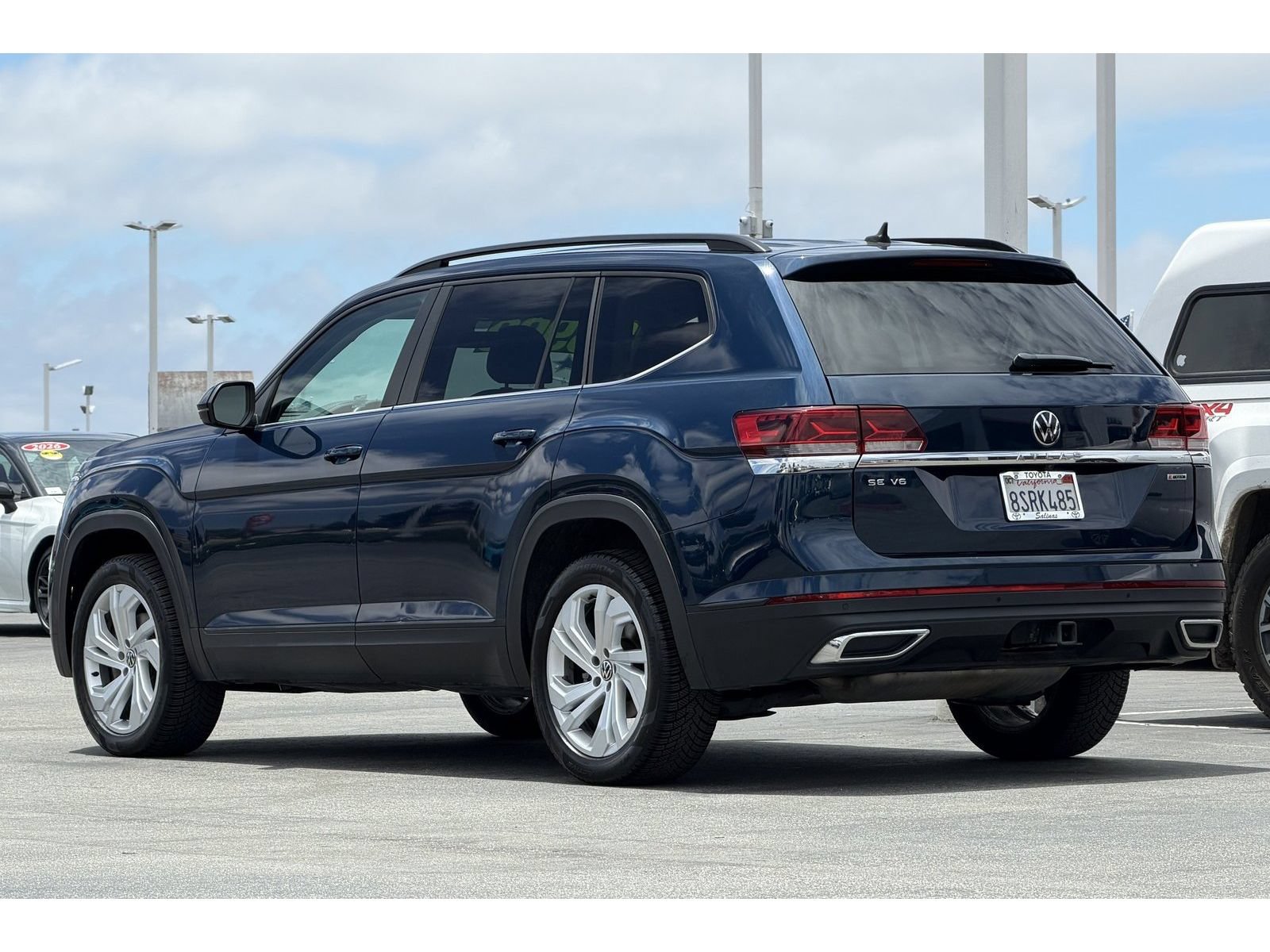 Used 2021 Volkswagen Atlas SE w/ Towing Package AWD/4WD image 6
