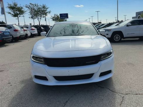 Used 2020 Dodge Charger SXT w/ Leather Interior Group image 3