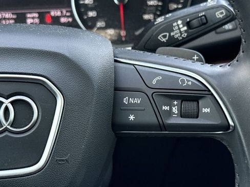 Used 2020 Audi Q5 2.0T Premium w/ Convenience Package AWD/4WD image 27