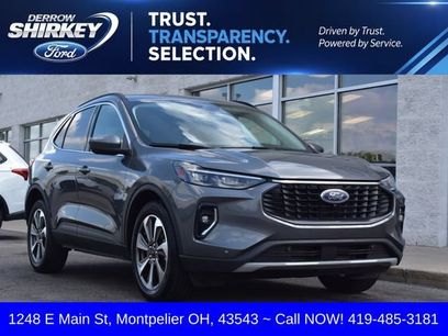Used 2023 Ford Escape Platinum