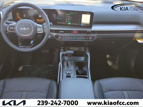 New 2025 Kia Sorento S image 15