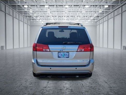 Used 2005 Toyota Sienna XLE Limited FWD image 46