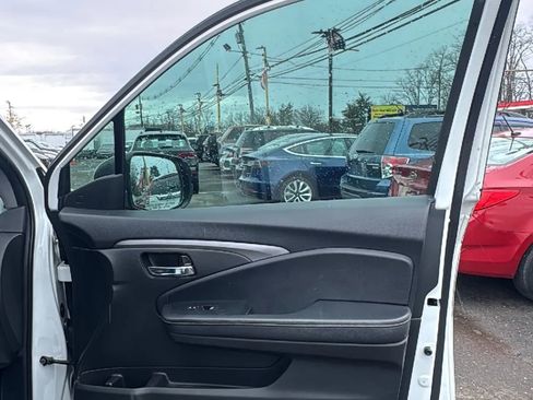 Used 2022 Honda Ridgeline RTL image 21