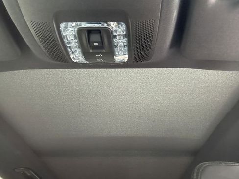 Used 2025 Mercedes-Benz GLE 53 AMG 4MATIC image 23