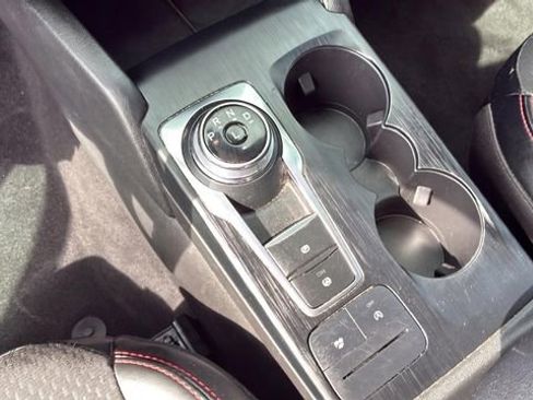Used 2025 Ford Escape ST-Line Select AWD/4WD image 23