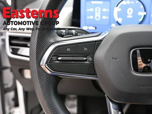 Used 2024 Honda Prologue EX image 15