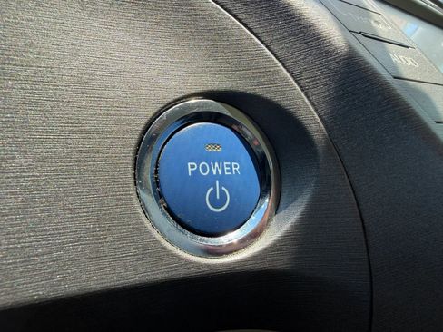 Used 2013 Toyota Prius Two FWD image 34