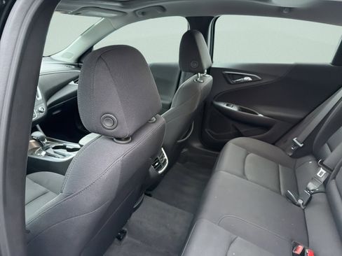 Used 2024 Chevrolet Malibu LT image 16