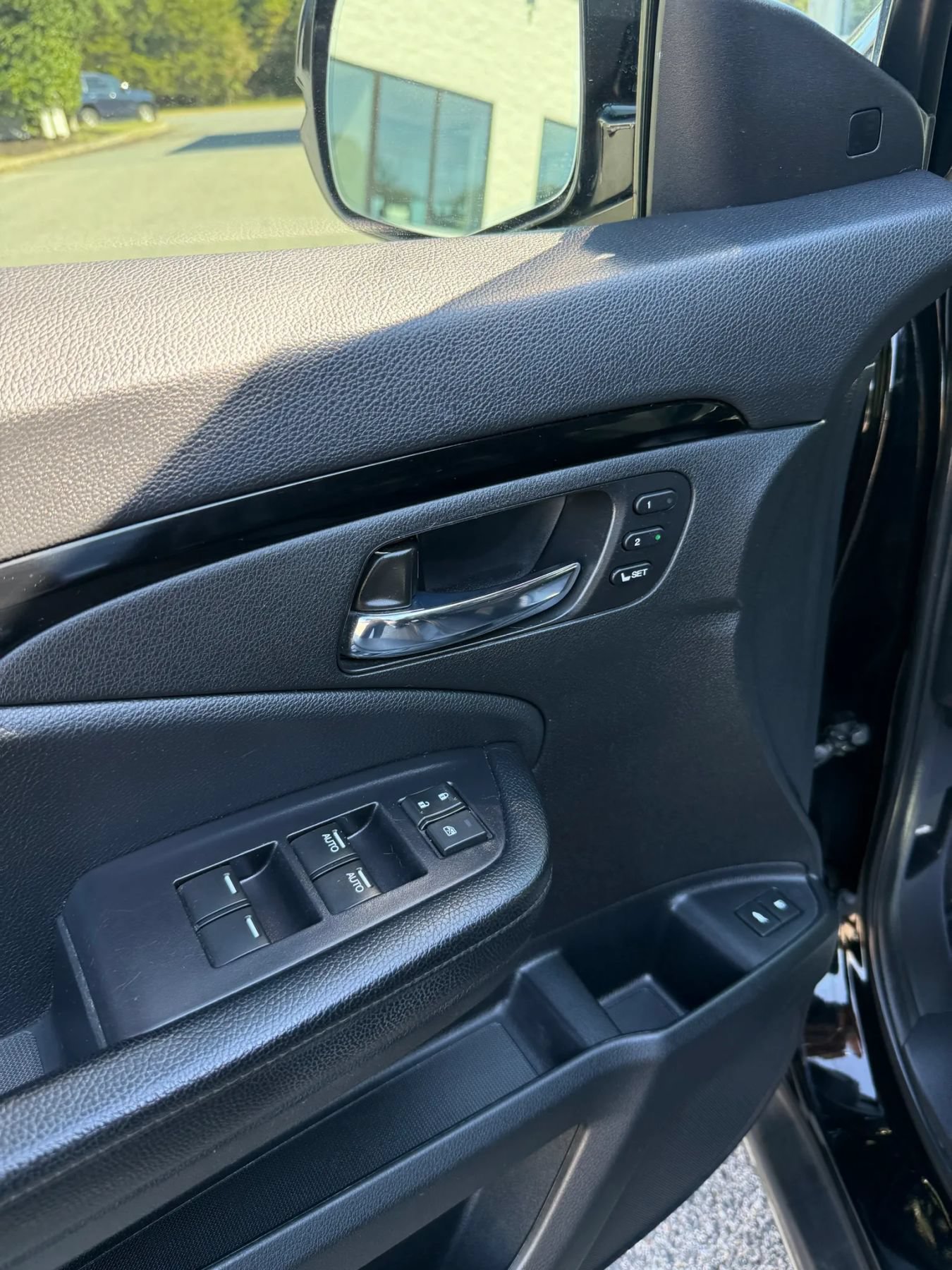 Used 2019 Honda Pilot Elite image 19