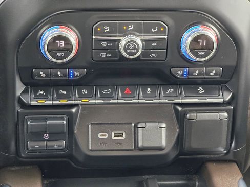 Used 2021 GMC Sierra 1500 SLT w/ SLT Premium Plus Package image 35