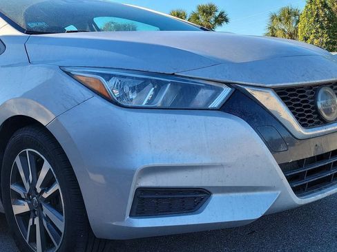 Used 2020 Nissan Versa SV image 4