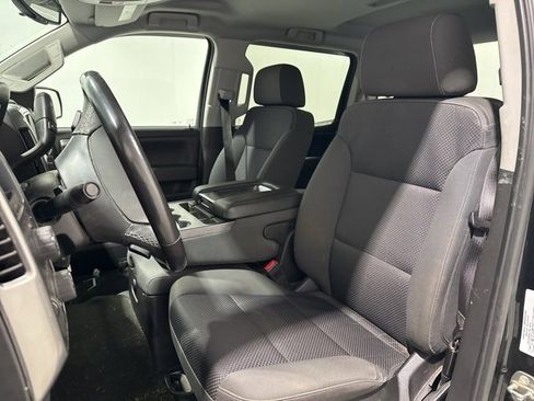 Used 2018 Chevrolet Silverado 1500 LT image 8