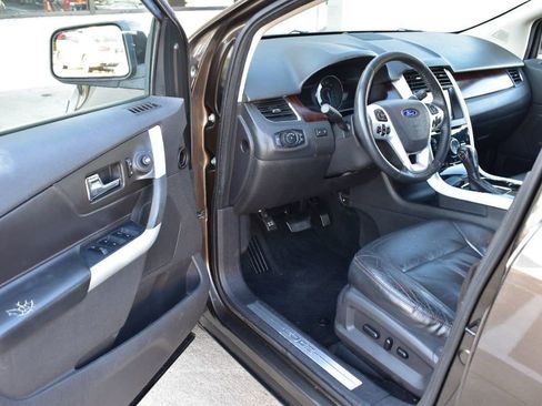 Used 2011 Ford Edge Limited image 15