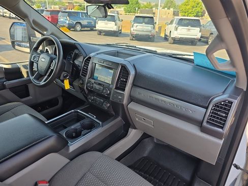 Used 2019 Ford F250 XLT w/ XLT Value Package AWD/4WD image 27