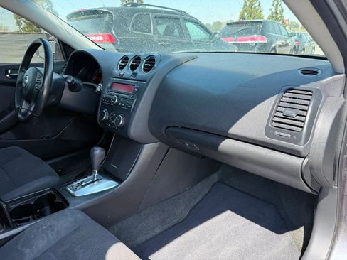 Used 2012 Nissan Altima 2.5 S w/ Convenience Pkg image 19