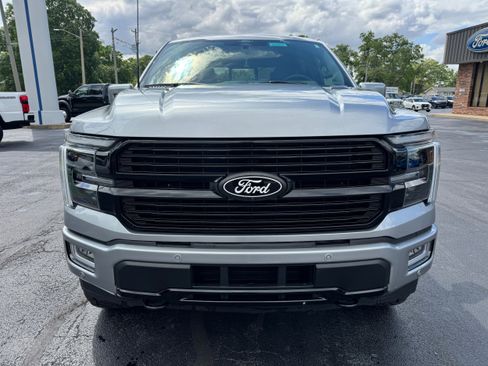 Used 2025 Ford F150 Platinum AWD/4WD image 2