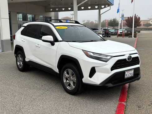 Used 2023 Toyota RAV4 XLE image 3