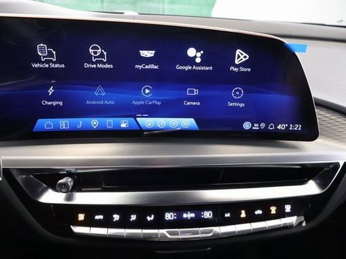 New 2026 Cadillac Lyriq Signature Luxury image 19