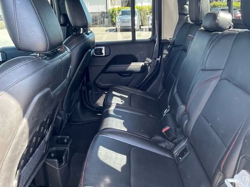 Used 2022 Jeep Gladiator Rubicon w/ LED Lighting Group AWD/4WD image 23