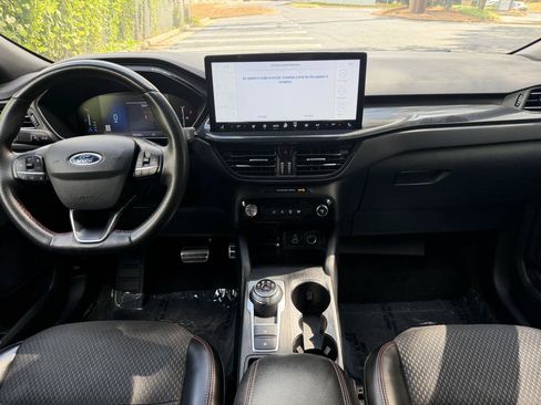 Used 2024 Ford Escape ST-Line w/ Tech Pack #1 AWD/4WD image 23