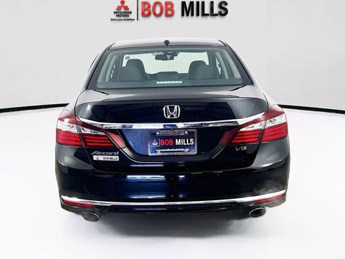 Used 2016 Honda Accord EX-L image 6