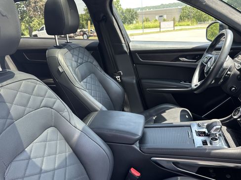 Used 2021 Jaguar F-PACE S AWD/4WD image 33