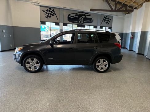 Used 2008 Toyota RAV4 Sport FWD image 4