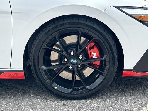 New 2026 Hyundai Elantra N FWD image 9