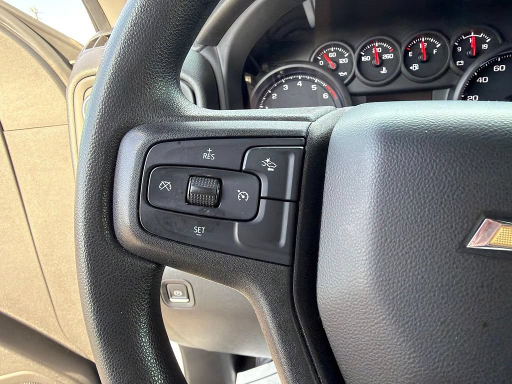 Used 2023 Chevrolet Silverado 1500 Custom AWD/4WD image 23