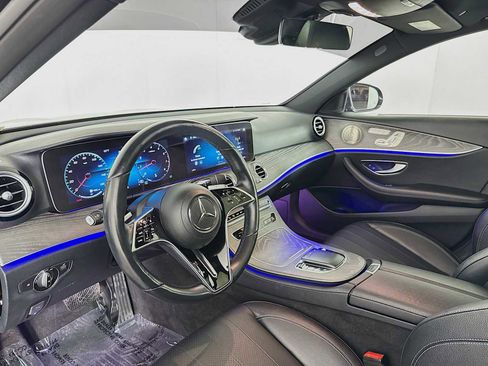 Used 2021 Mercedes-Benz E 350 4MATIC Sedan image 9