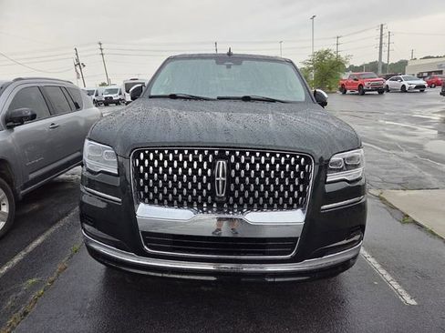 Certified 2022 Lincoln Navigator Black Label AWD/4WD image 2