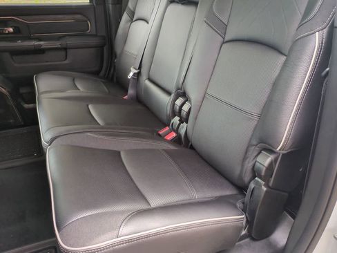 Used 2026 RAM 2500 Limited AWD/4WD image 21